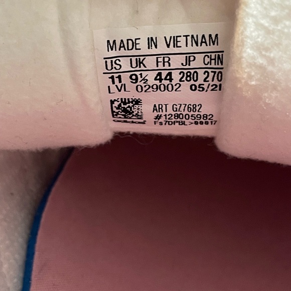 adidas Gazelle Pink and White Sneakers - Picture 7 of 12